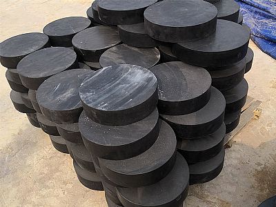 定边县板式橡胶支座由若干层橡胶片与薄钢板经加压硫化